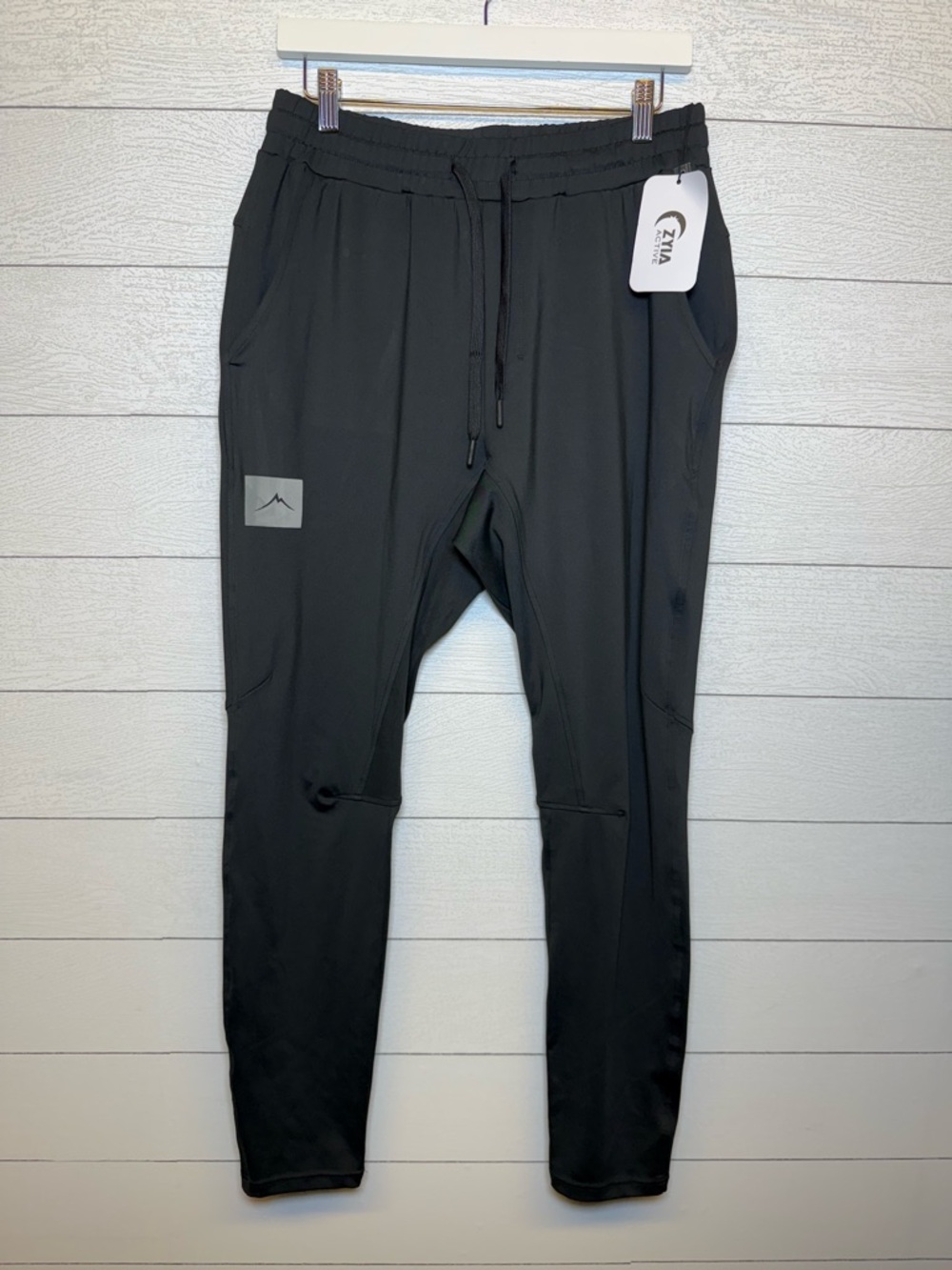 ZYIA Men's Black Active Pants with Drawstring Size Medium NWT